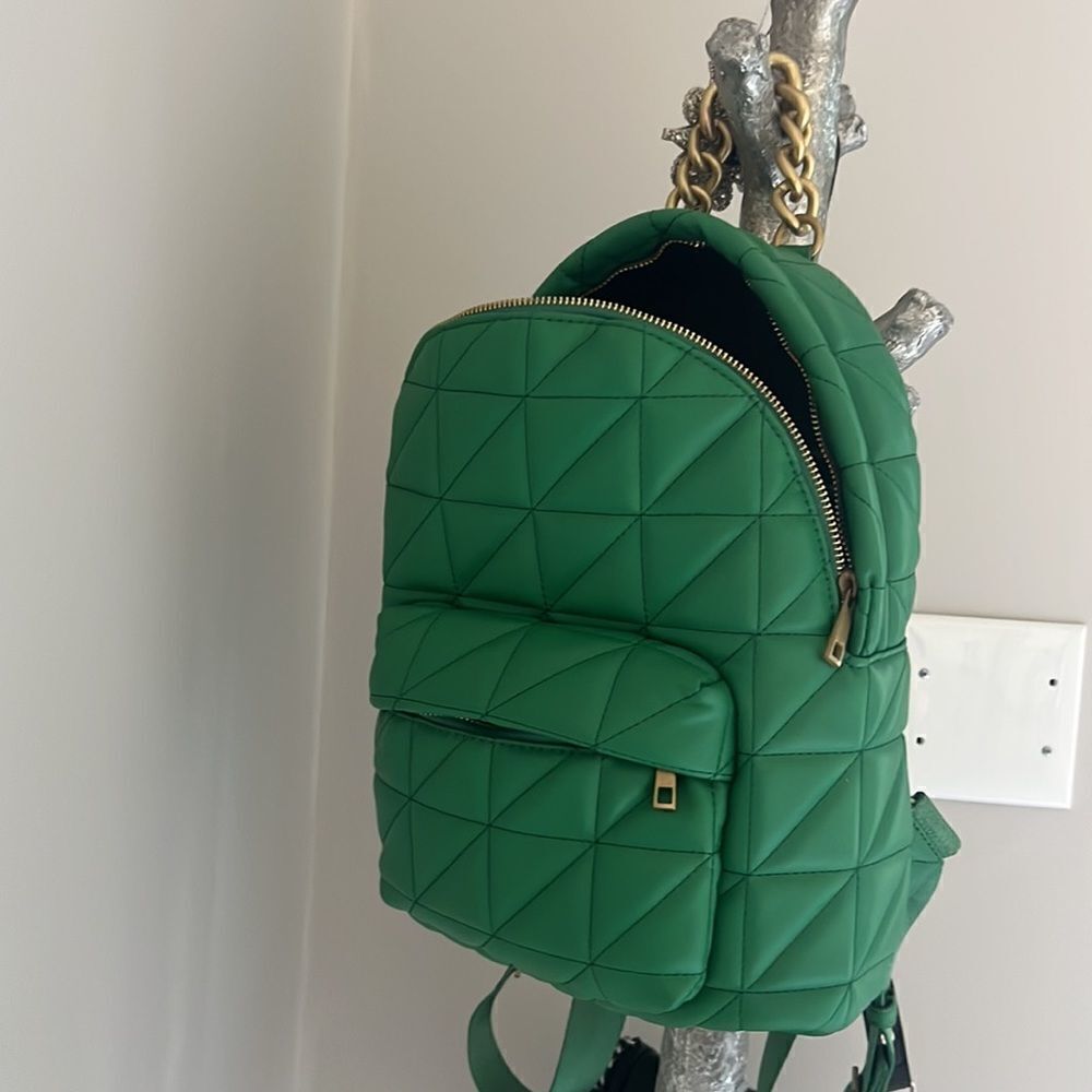 🎉Last deal 🎉Zara backpack